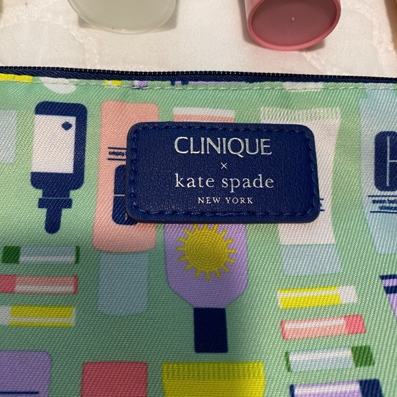 Clinique Big Bundle! - Picture 6 of 7